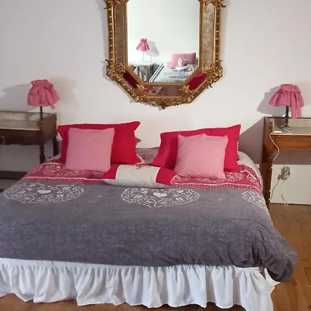 Vakantiehuis Rouge Calme Et Nature Allas-Bocage