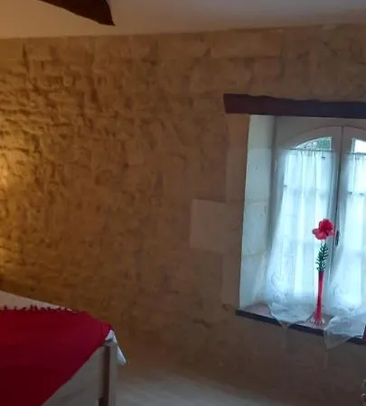 Rouge Calme Et Nature Allas-Bocage