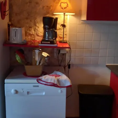 Vakantiehuis Rouge Calme Et Nature *