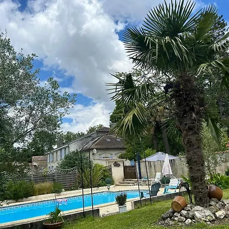 Rouge Calme Et Nature Сasa de vacaciones Allas-Bocage