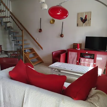Rouge Calme Et Nature Allas-Bocage