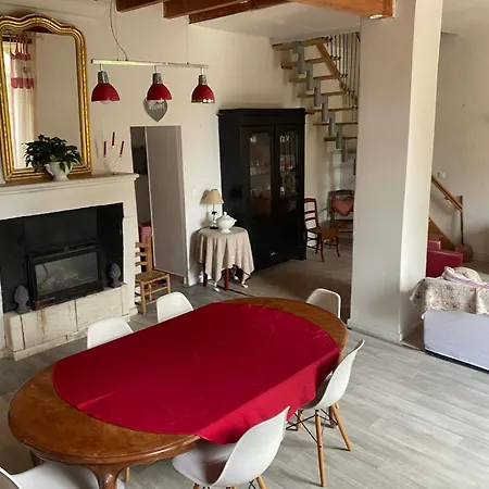 Rouge Calme Et Nature Feriehus Allas-Bocage