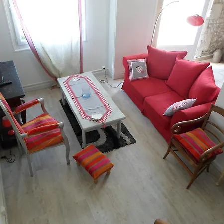 Rouge Calme Et Nature Allas-Bocage