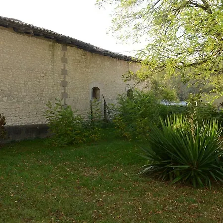 Rouge Calme Et Nature Allas-Bocage