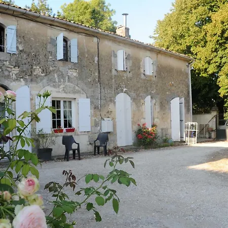 Rouge Calme Et Nature *