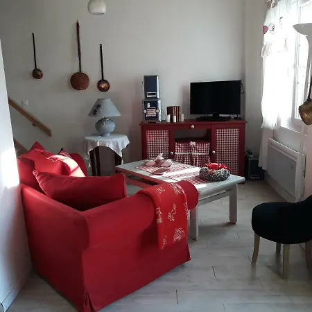 Rouge Calme Et Nature Feriehus