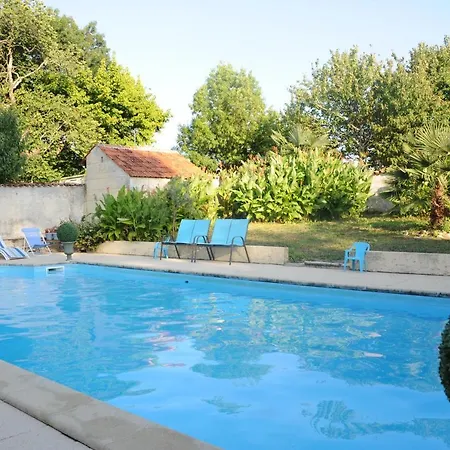 Rouge Calme Et Nature Allas-Bocage